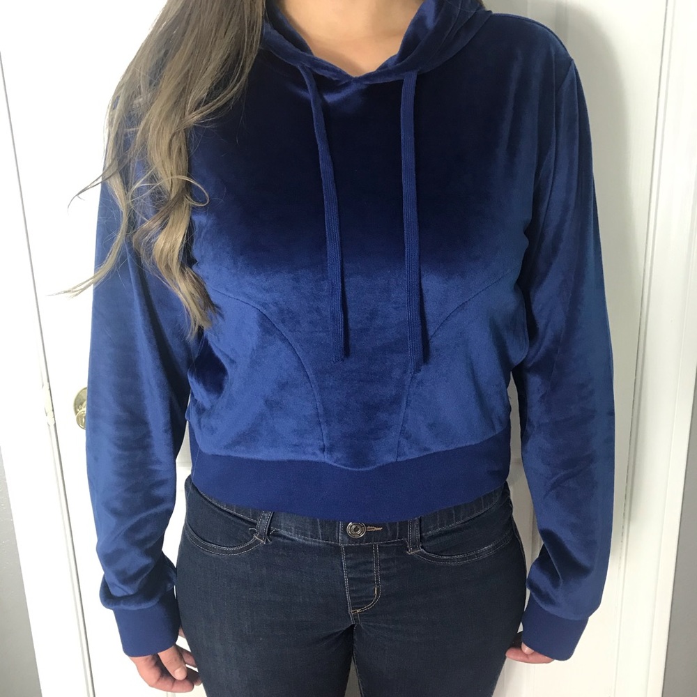 NWT Splendid Hoodie Dark Blue Velour.